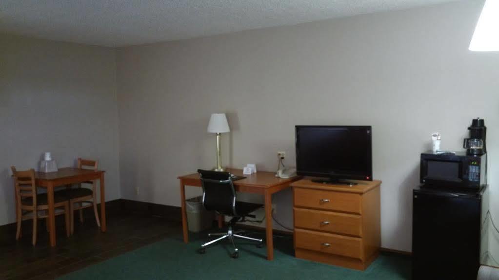 Super 8 By Wyndham Keokuk Exterior foto